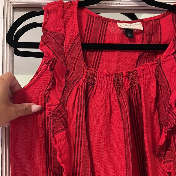 Red linen sleeveless crop top - Picture 2 of 5